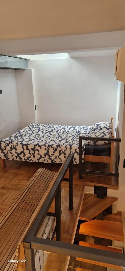 Micro Διαμέρισμα Βελιγράδι Εξωτερικό φωτογραφία